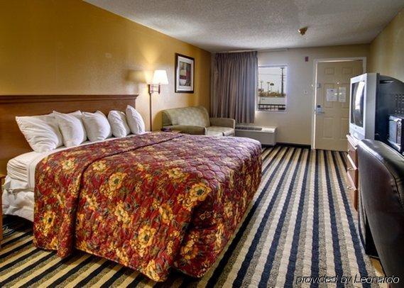 Rodeway Inn Alexandria Dış mekan fotoğraf