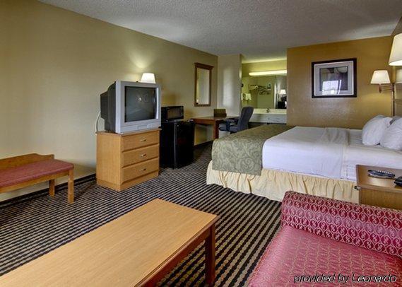 Rodeway Inn Alexandria Dış mekan fotoğraf
