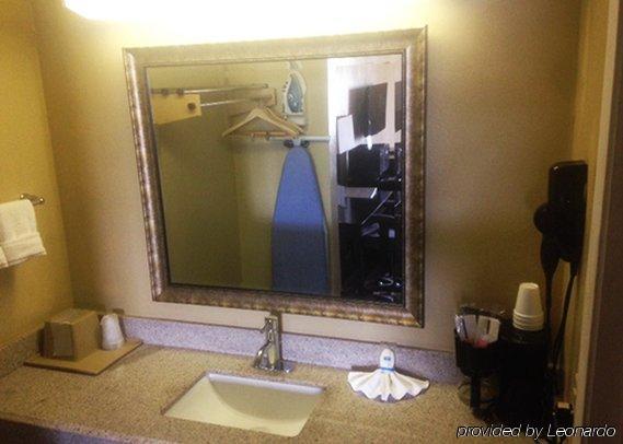 Rodeway Inn Alexandria Dış mekan fotoğraf