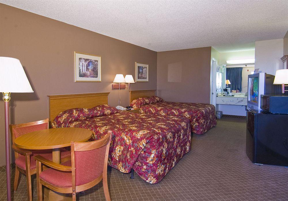 Rodeway Inn Alexandria Dış mekan fotoğraf