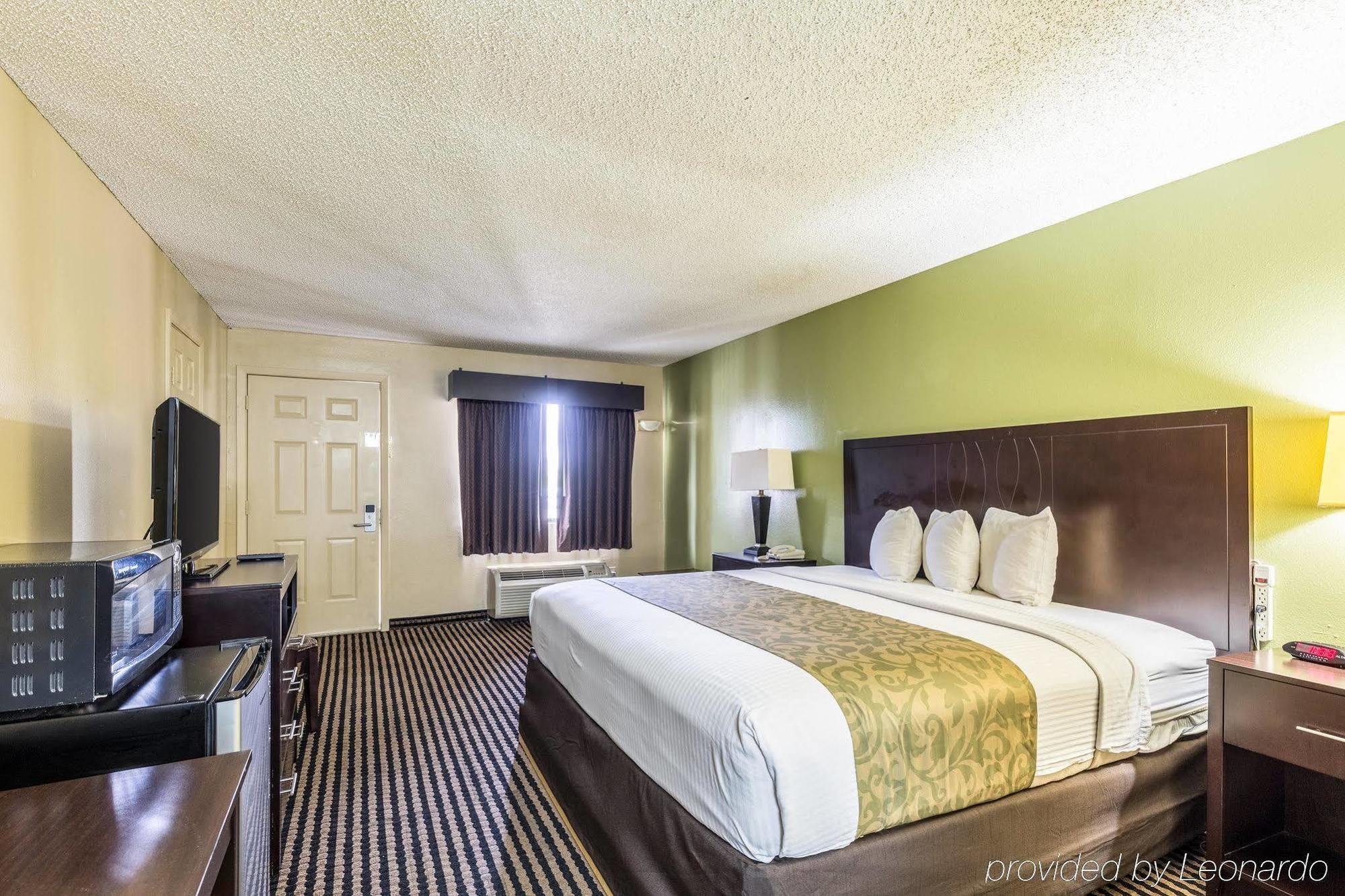 Rodeway Inn Alexandria Dış mekan fotoğraf