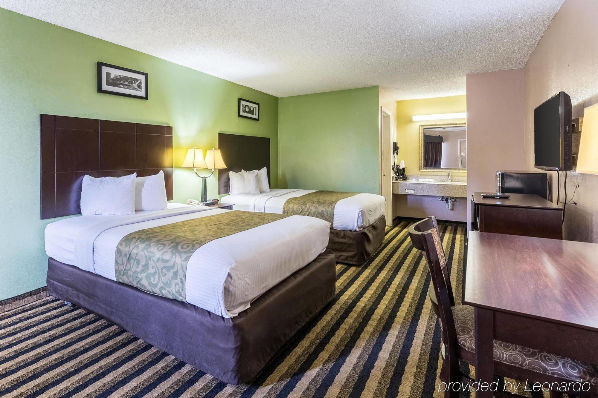 Rodeway Inn Alexandria Dış mekan fotoğraf