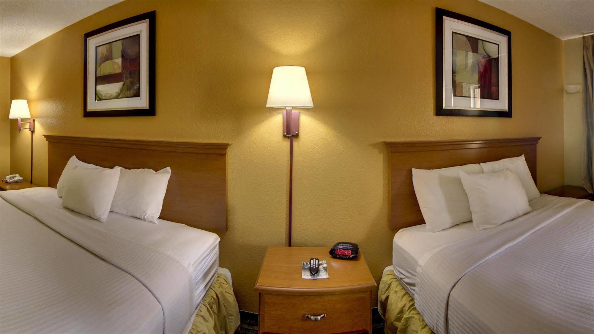 Rodeway Inn Alexandria Dış mekan fotoğraf